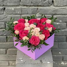 Цветочная композиция из Розы в коробке #REPLACE_PRED# Нижнетроицкий