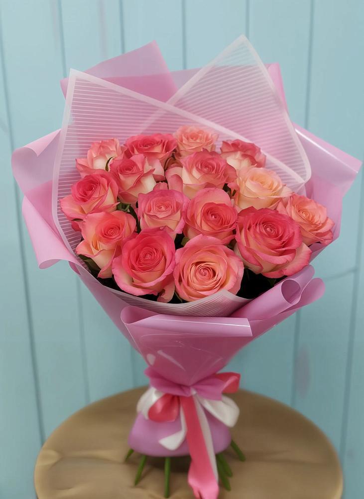 Букет 15 Розовых роз Равель в Нижнетроицкий