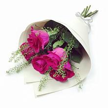 Букет цветов из:  Розы в Нижнетроицкий