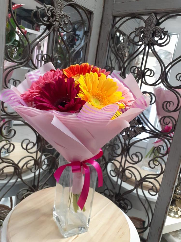 Букет цветов из: Герберы в Нижнетроицкий