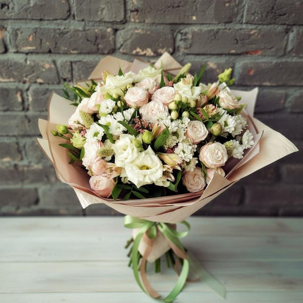 Букет цветов из: Альстромерии, Розы и Хризантемы в Нижнетроицкий