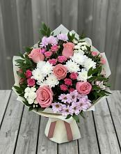 Букет цветов из:  Альстромерии, Гвоздики, Розы и Хризантемы в Нижнетроицкий