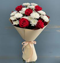 Букет цветов из:  Розы и Хризантемы в Нижнетроицкий