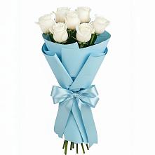 Букет 7 белых роз Проуд в Нижнетроицкий