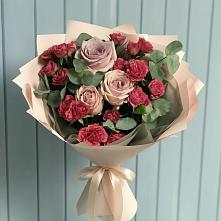 Букет цветов из:  Гвоздики и Розы в Нижнетроицкий